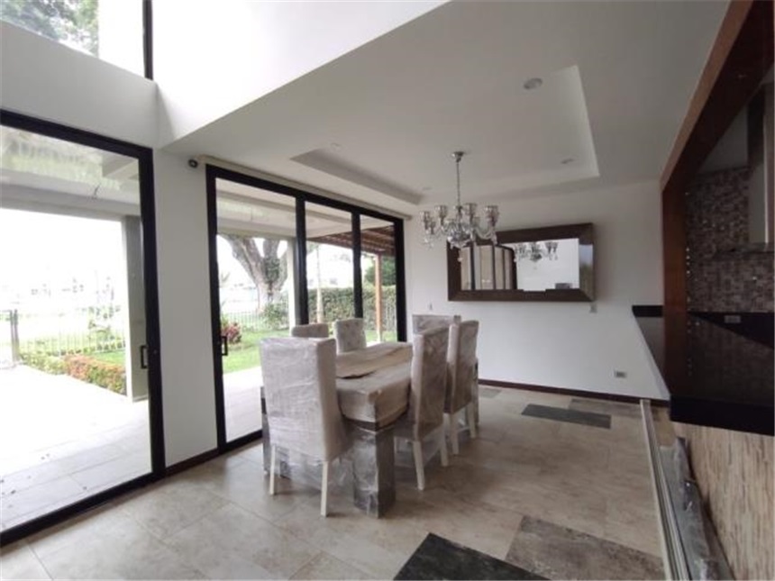Casa de 5 alcobas en venta en Alfaguara, Jamundí, 354 m² · foto 5 de 20