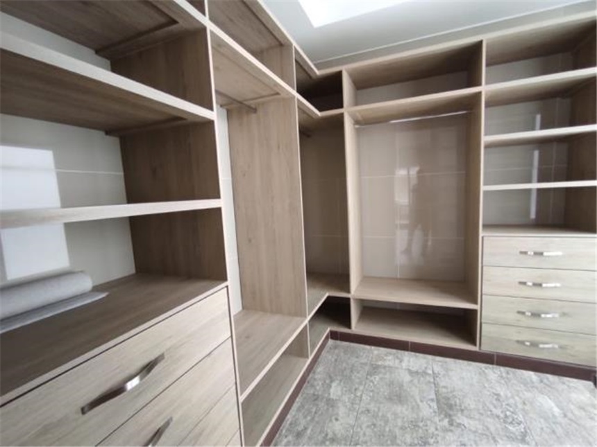 Casa de 5 alcobas en venta en Alfaguara, Jamundí, 354 m² · foto 9 de 20