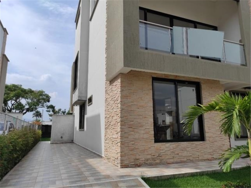Casa de 5 alcobas en venta en Alfaguara, Jamundí, 291 m² · foto 21 de 22