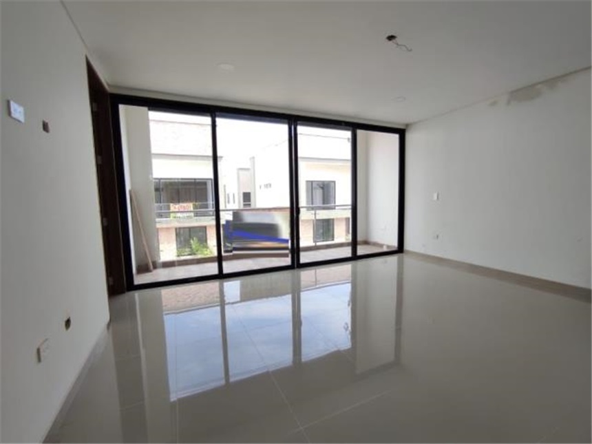 Casa de 5 alcobas en venta en Alfaguara, Jamundí, 291 m² · foto 3 de 22
