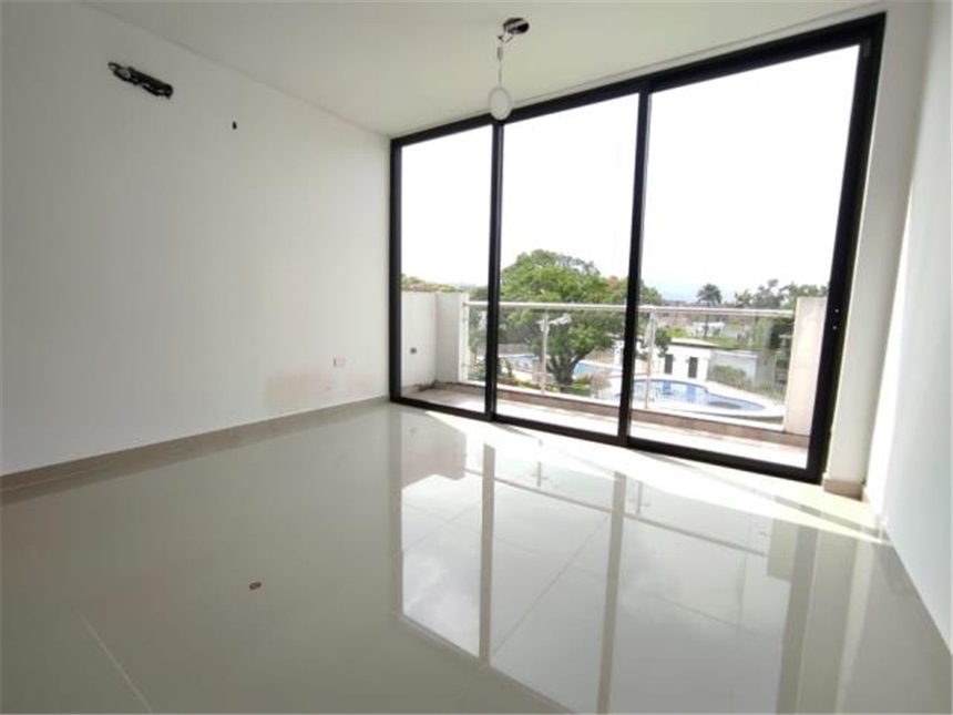 Casa de 5 alcobas en venta en Alfaguara, Jamundí, 291 m² · foto 5 de 22