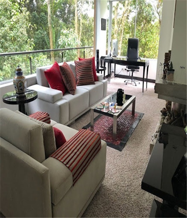 Casa de 4 alcobas en venta en Lagos De Torca, Bogotá, 670 m² · foto 4 de 20