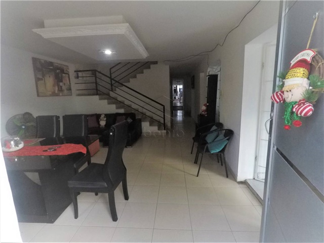 Casa en venta en Centro, Montería, 236 m² · foto 4 de 24