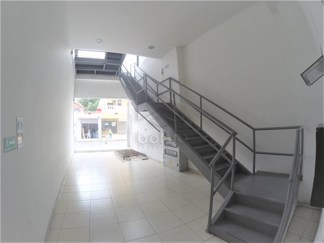 Bodega en arriendo en Centro, Montería, 721 m² · foto 7 de 17