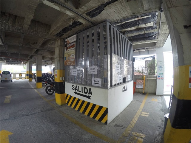 Bodega en arriendo en Centro, Montería, 721 m² · foto 9 de 17