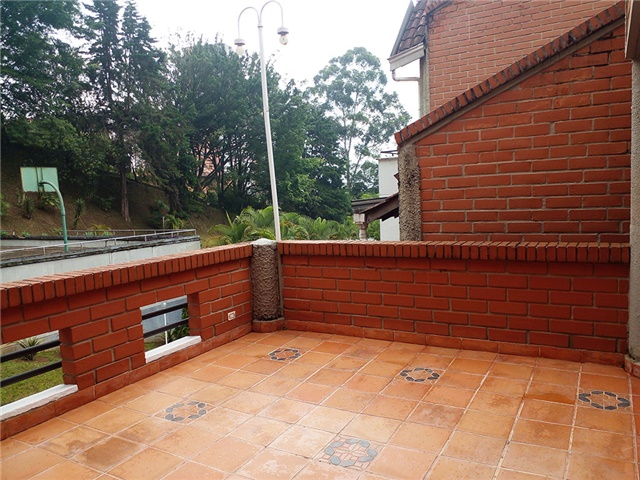 Casa de 5 alcobas en venta en La Calera, Medellín, 400 m² · foto 17 de 18