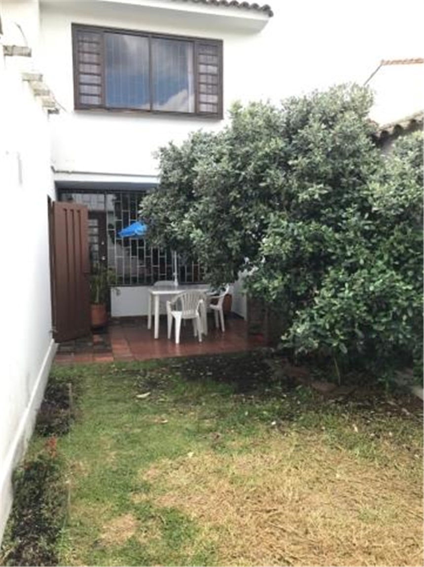 Casa de 5 alcobas en venta en Nueva Autopista, Bogotá, 212 m² · foto 15 de 19