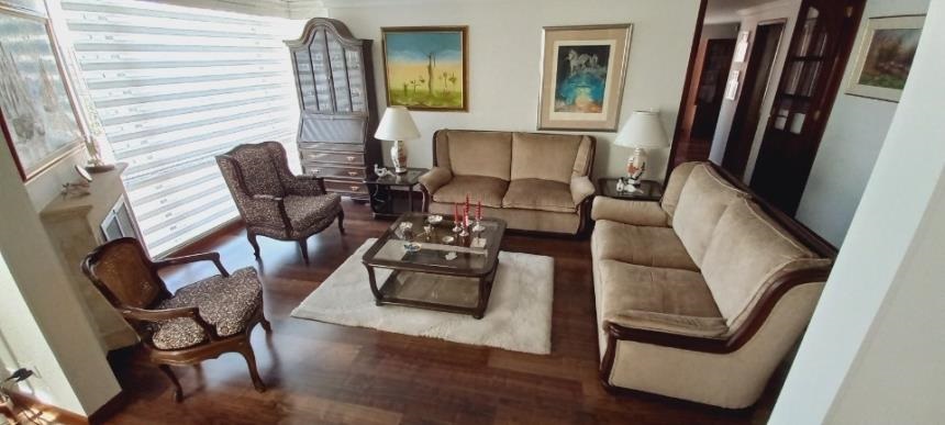 Apartamento en venta en Santa Barbara, Bogotá · foto 2 de 22