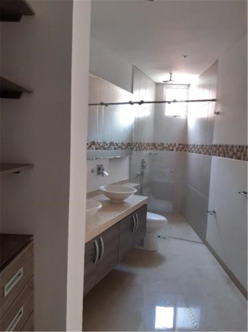 Apartamento de 3 alcobas en venta en Santa Teresita, Cali, 119 m² · foto 9 de 17