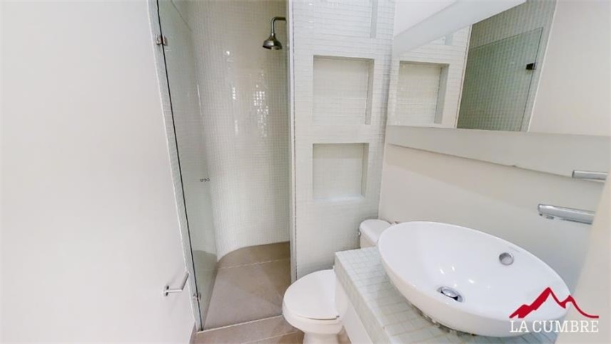 Apartamento de 3 alcobas en venta en El Poblado, Medellín, 194 m² · foto 16 de 22