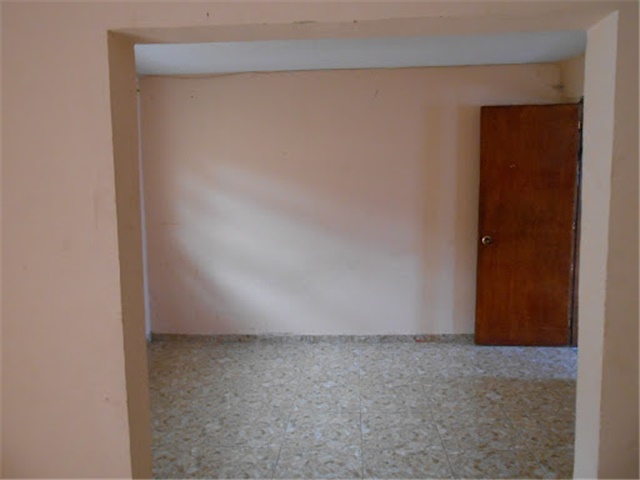 Casa de 6 alcobas en venta en Diamante Oriental, Madrid, 123 m² · foto 2 de 17
