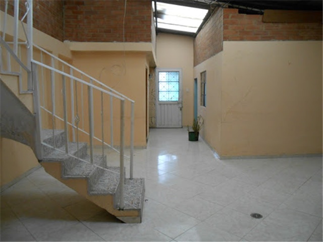 Casa de 6 alcobas en venta en Diamante Oriental, Madrid, 123 m² · foto 6 de 17