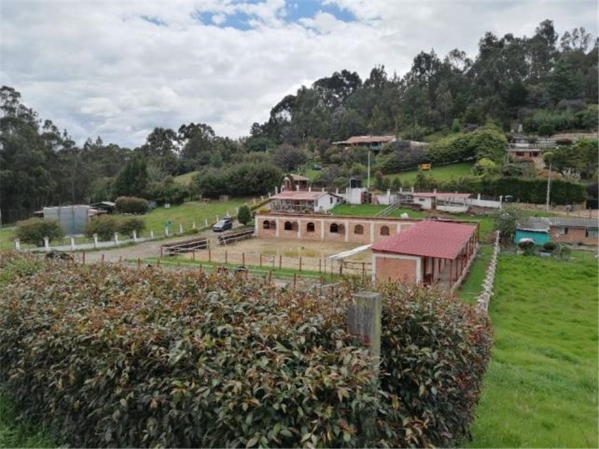 Lote en venta en Altos De Yerbabuena, Chía, 3132 m² · foto 14 de 24