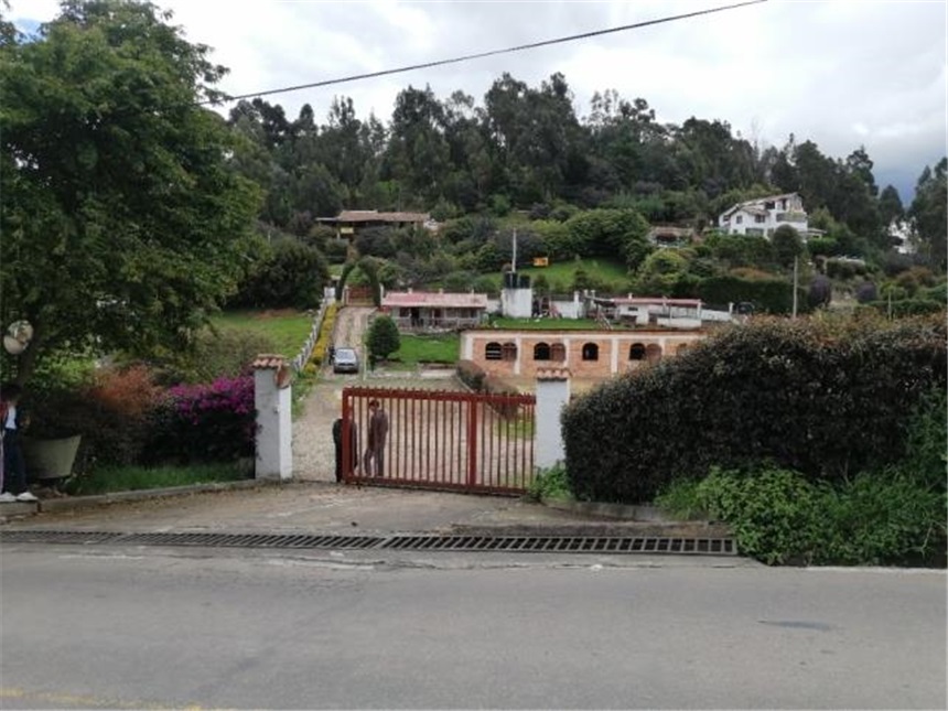 Lote en venta en Altos De Yerbabuena, Chía, 3132 m² · foto 3 de 24