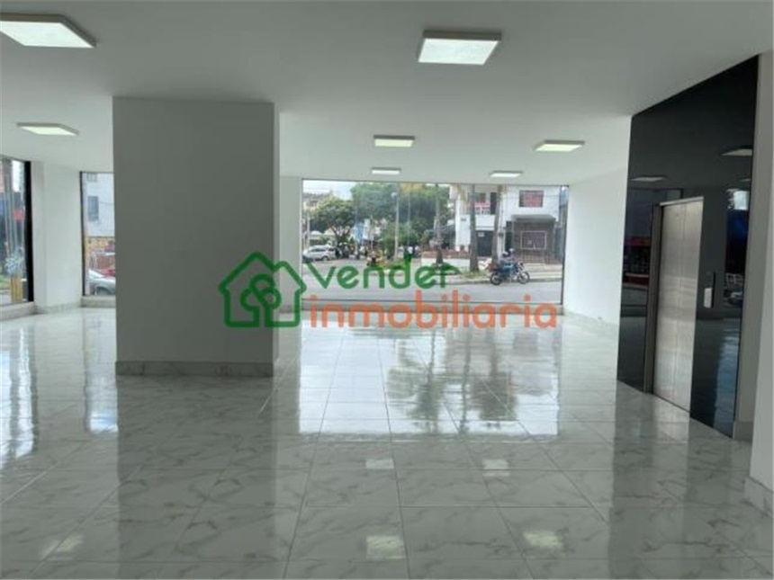 Edificio en Arriendo - Más