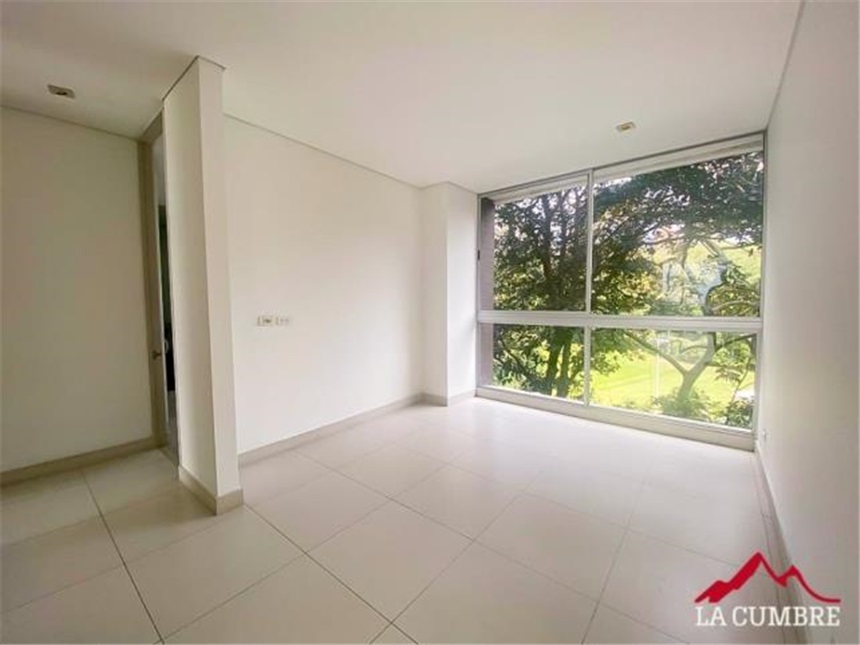Apartamento de 3 alcobas en arriendo en Manila, Medellín, 192 m² · foto 24 de 24