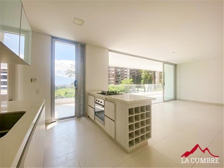 Apartamento de 3 alcobas en arriendo en Manila, Medellín, 192 m² · foto 17 de 24