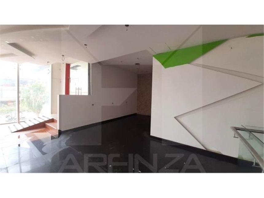 Local en Arriendo - Vista 2