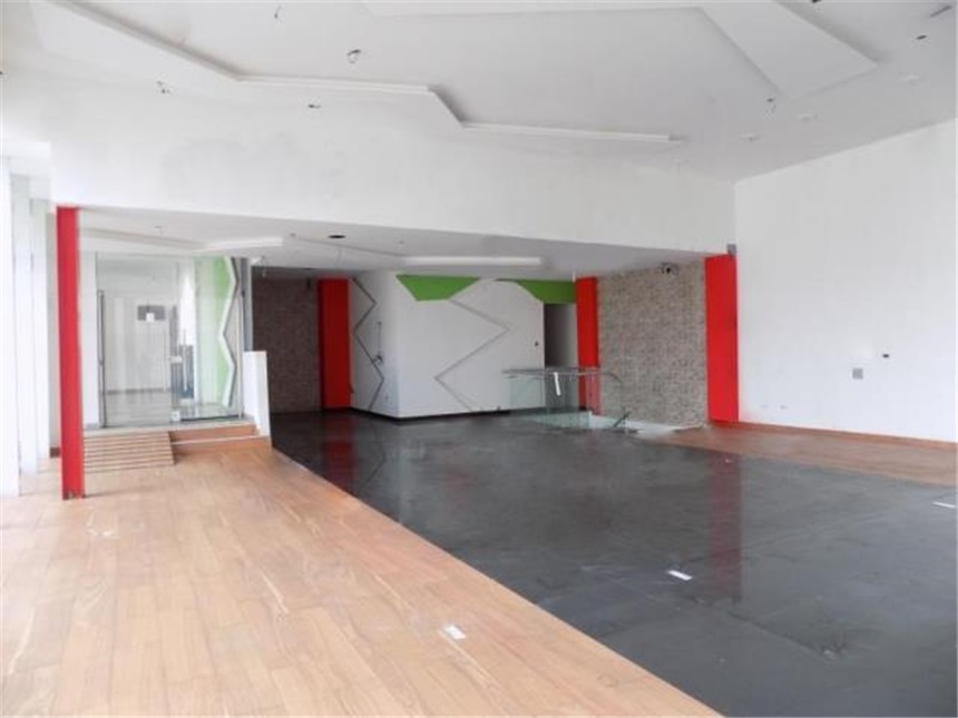 Local en Arriendo - Vista 3