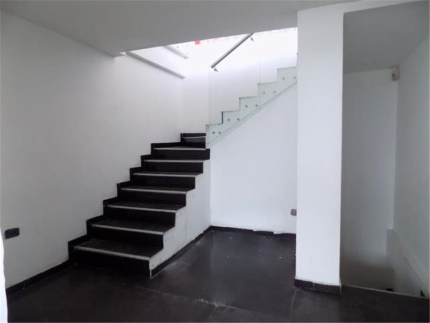 Local en Arriendo - Vista 4