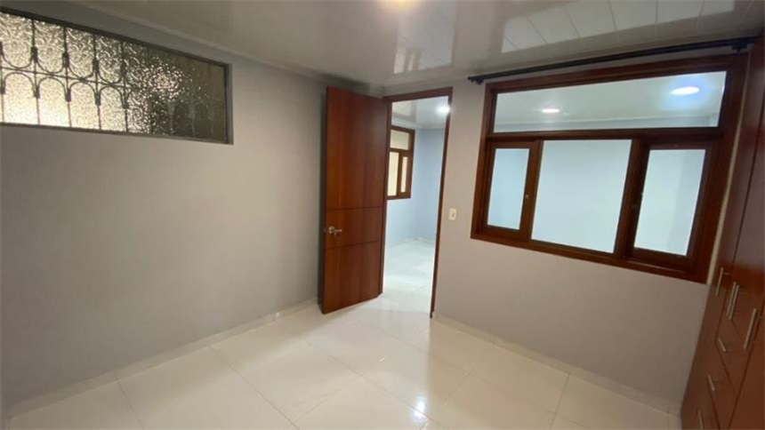 Apartamento de 3 alcobas en venta en San Marcos, Bogotá, 75 m² · foto 4 de 23