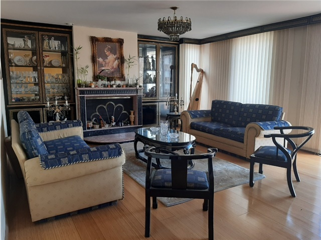 Piso – Bogotá, Barrio La Carolina, Localidad Usaquén