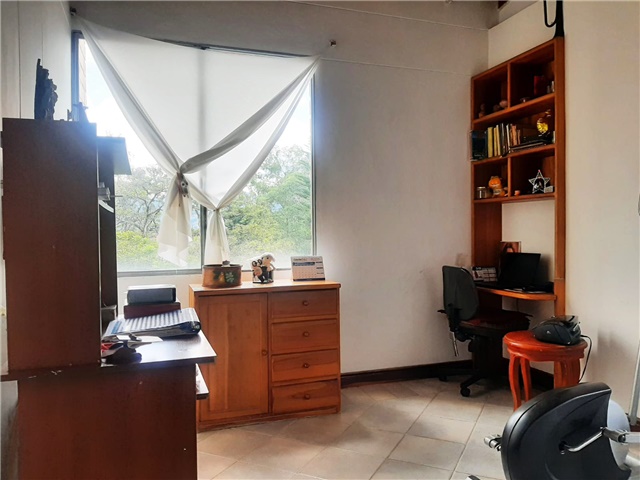 Apartamento en venta en Loma Del Escobero, Envigado · foto 10 de 17