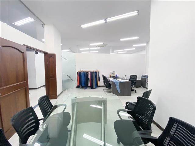 Bodega en venta en Guayabal, Medellín, 2585 m² · foto 9 de 10