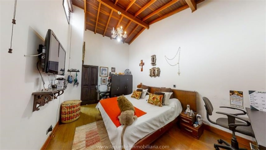 Casa de 4 alcobas en venta en Loma Del Escobero, Envigado, 264 m² · foto 12 de 19