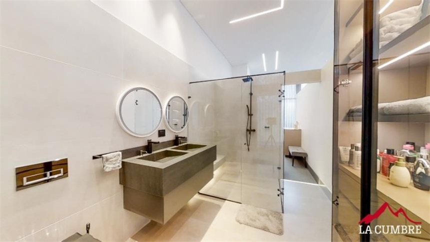 Casa de 4 alcobas en venta en Las Palmas, Envigado, 633 m² · foto 20 de 24