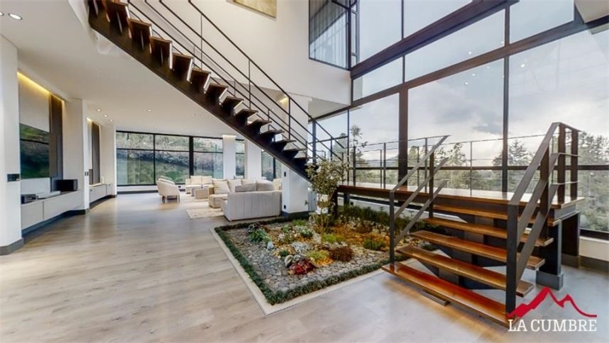 Casa de 4 alcobas en venta en Las Palmas, Envigado, 633 m² · foto 4 de 24