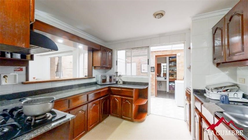 Casa de 5 alcobas en venta en Alto De Misael, Envigado, 187 m² · foto 4 de 19