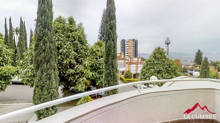 Casa de 5 alcobas en venta en Alto De Misael, Envigado, 187 m² · foto 11 de 19