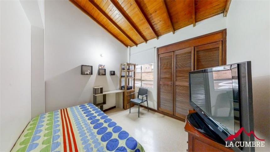 Casa de 5 alcobas en venta en Alto De Misael, Envigado, 187 m² · foto 15 de 19