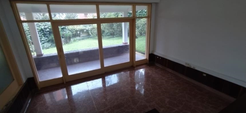 Local en Arriendo - Vista 2