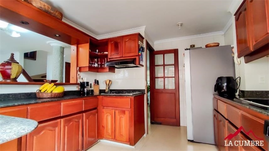 Casa de 3 alcobas en venta en Alto De Misael, Envigado, 186 m² · foto 6 de 20