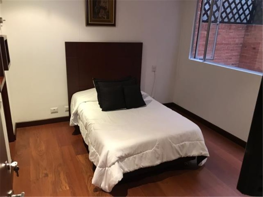 Apartamento de 4 alcobas en venta en Santa Barbara, Bogotá, 164 m² · foto 20 de 24