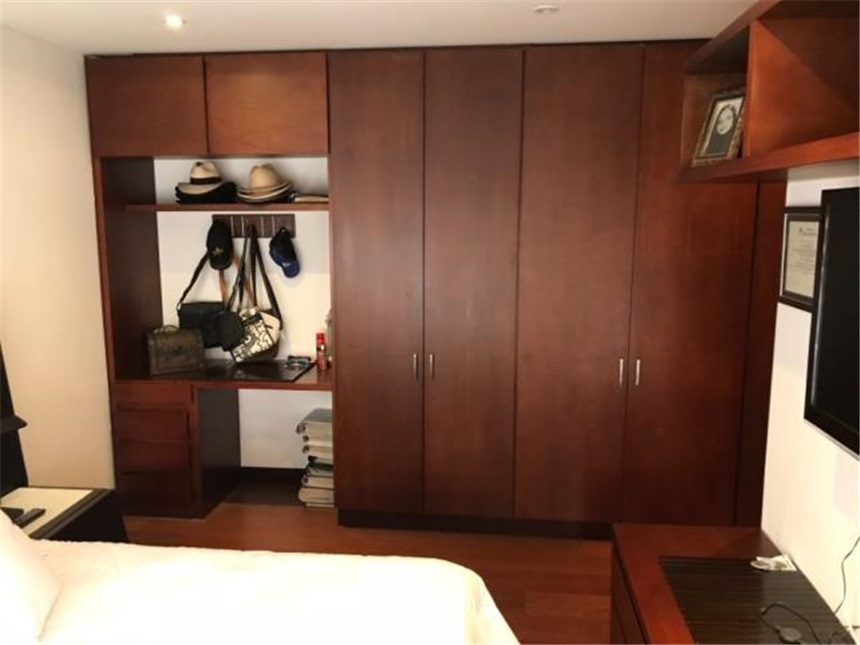 Apartamento de 4 alcobas en venta en Santa Barbara, Bogotá, 164 m² · foto 14 de 24