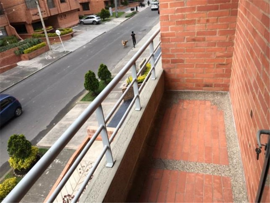 Apartamento de 4 alcobas en venta en Santa Barbara, Bogotá, 164 m² · foto 16 de 24