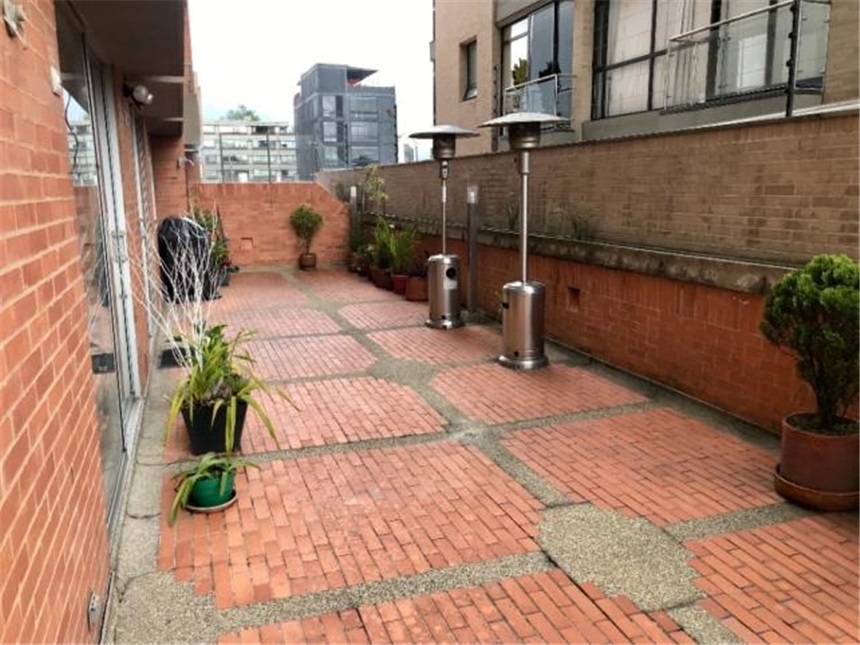 Apartamento de 4 alcobas en venta en Santa Barbara, Bogotá, 164 m² · foto 7 de 24