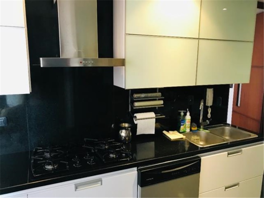 Apartamento de 4 alcobas en venta en Santa Barbara, Bogotá, 164 m² · foto 11 de 24
