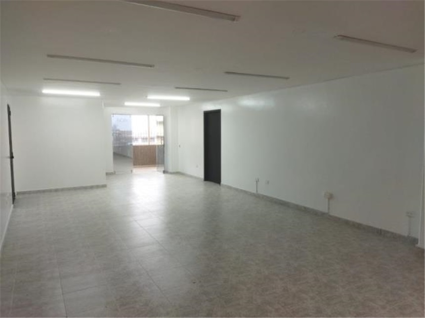 Oficina en Arriendo - Más