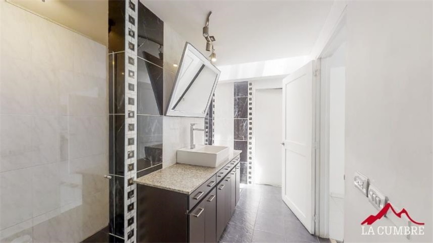 Casa de 4 alcobas en venta en Los Balsos, Medellín, 325 m² · foto 15 de 21