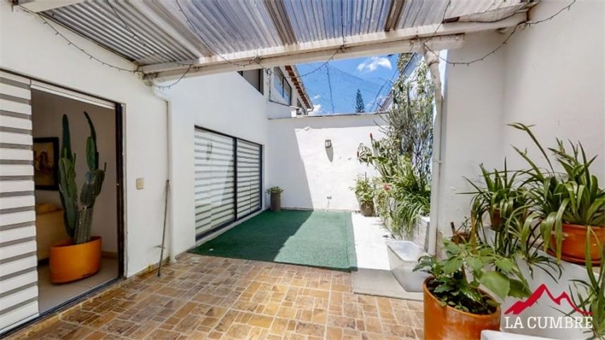 Casa de 4 alcobas en venta en Los Balsos, Medellín, 325 m² · foto 8 de 21