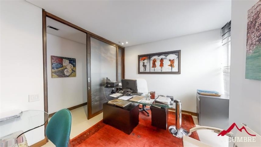 Apartamento de 3 alcobas en venta en Los Balsos, Medellín, 230 m² · foto 14 de 18