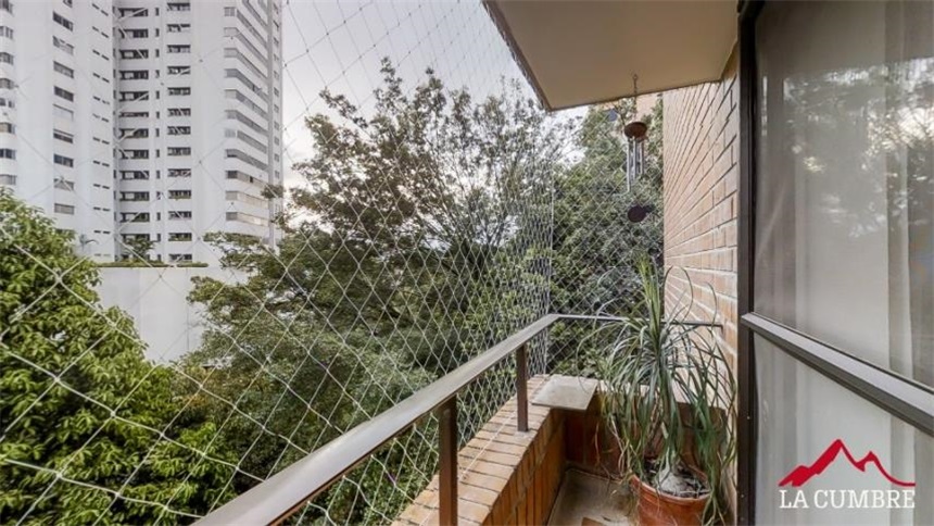 Apartamento en venta en El Poblado, Medellín · foto 19 de 19