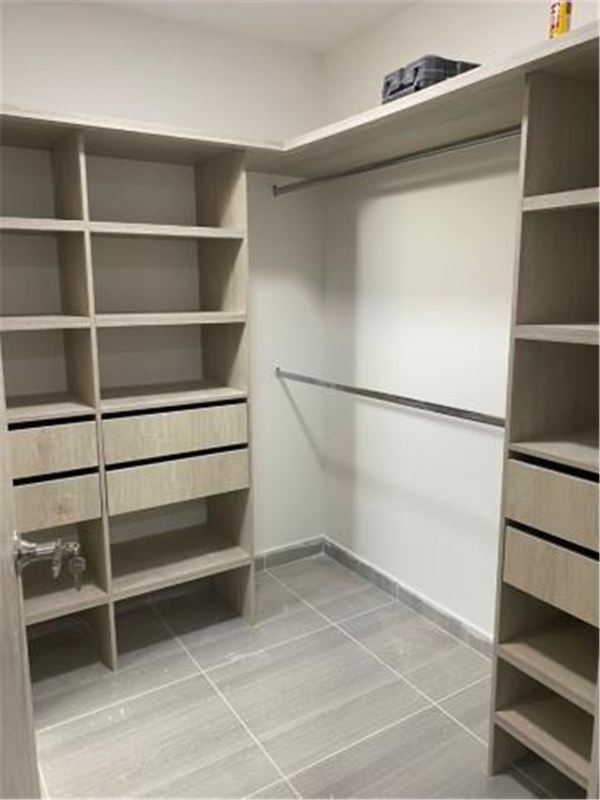 Apartamento de 2 alcobas en venta en Cabañas, Bello, 70 m² · foto 7 de 11