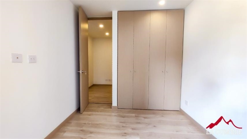 Apartamento de 3 alcobas en venta en Altos Del Poblado, Medellín, 89 m² · foto 17 de 21