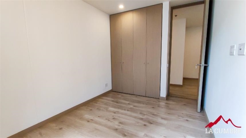 Apartamento de 3 alcobas en venta en Altos Del Poblado, Medellín, 89 m² · foto 14 de 21