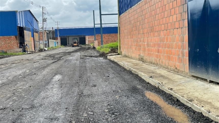 Bodega en arriendo en Acopi, Palmira, 1550 m² · foto 17 de 24